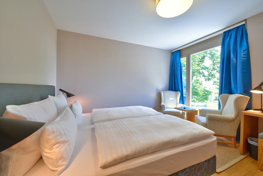 Hotel Vogelsburg Escherndorf Habitación foto